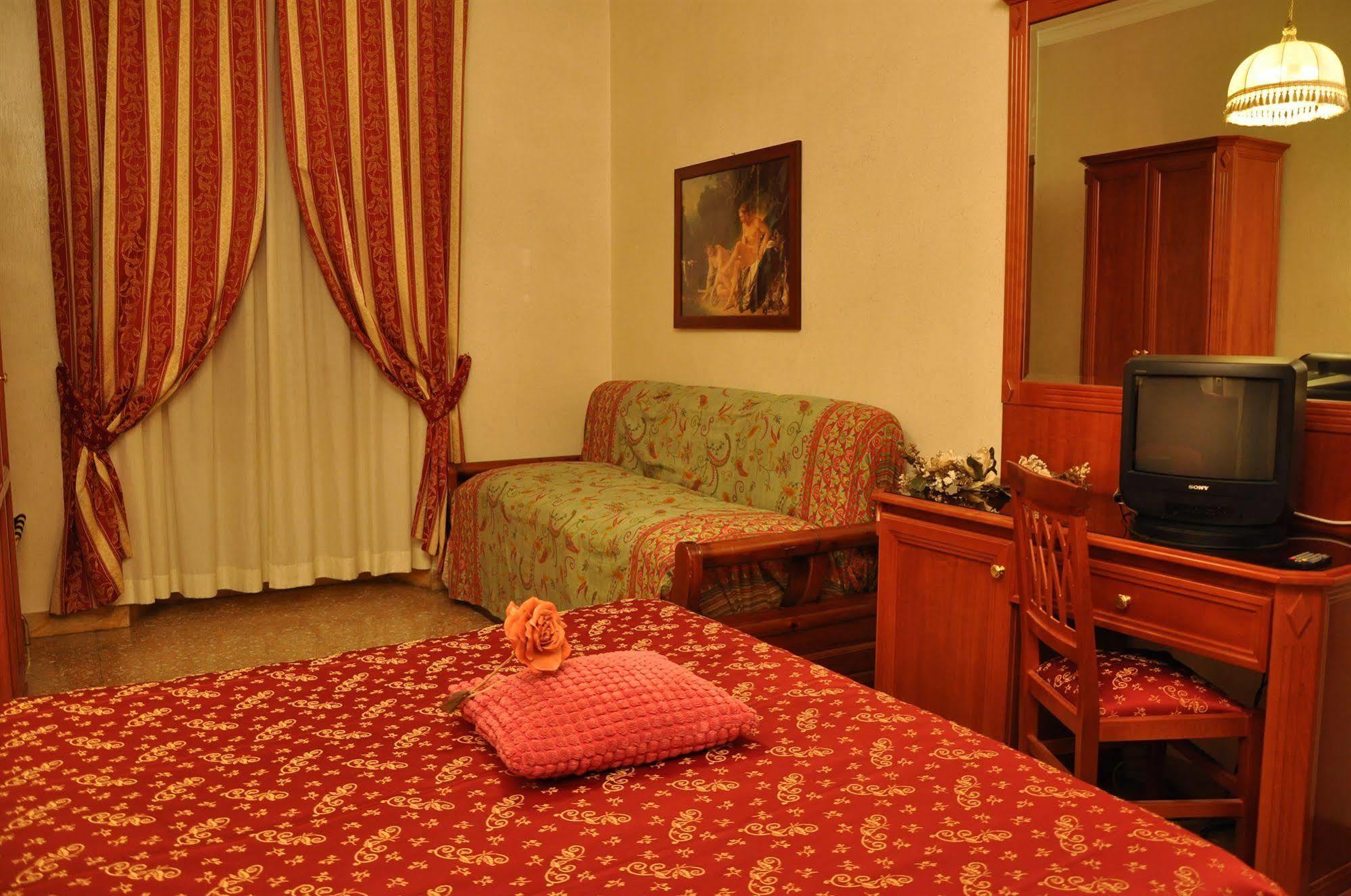 Hotel Sandra Rom